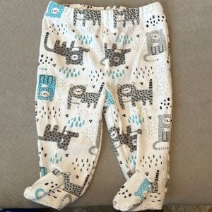 4 different 3 month pants